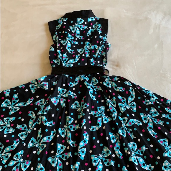 Vintage Spring Dress - Picture 4 of 5